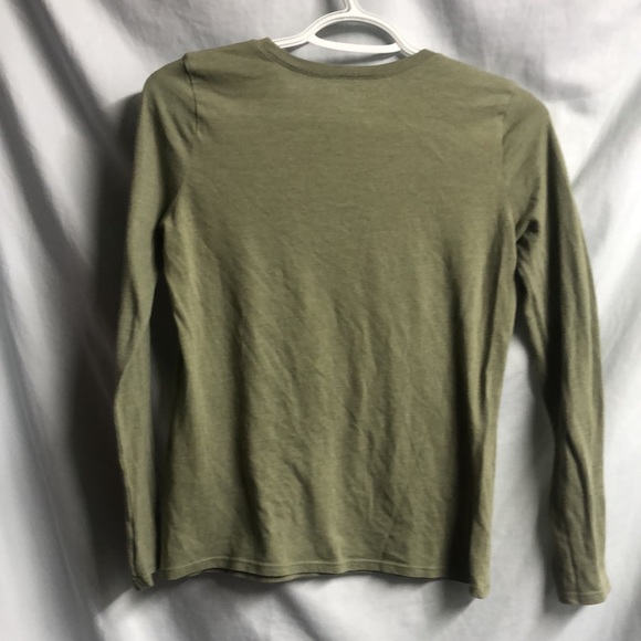 Large 10/12 girls long sleeved Floss Squad olive green shirt guc - Picture 9 of 9